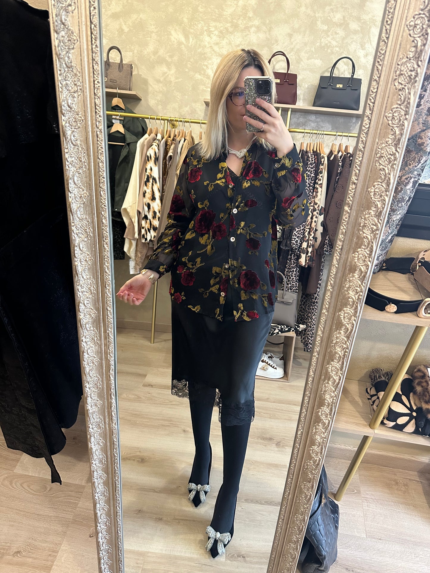 Top dentelle et satin