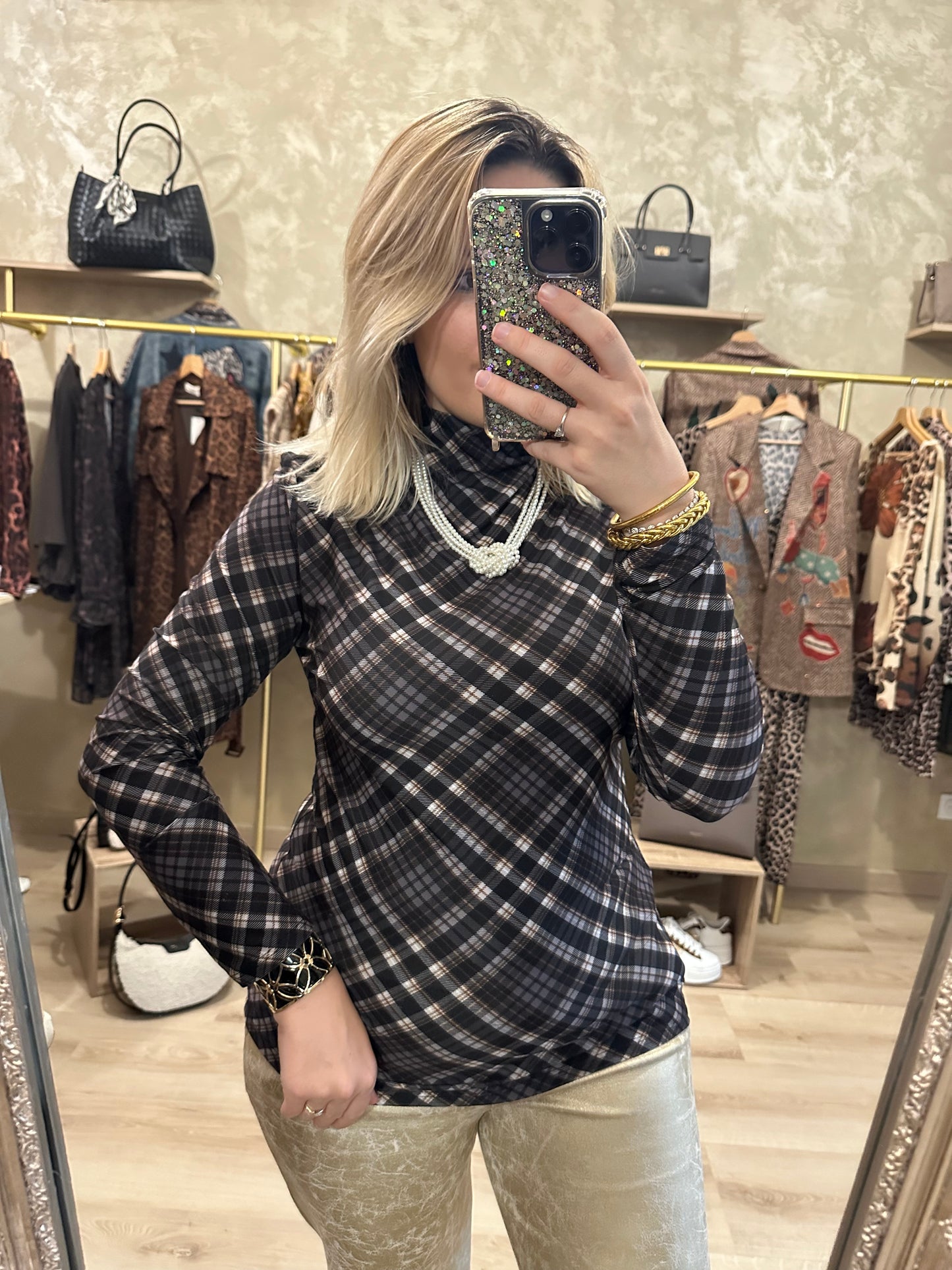 Sous-pull PRAGUE