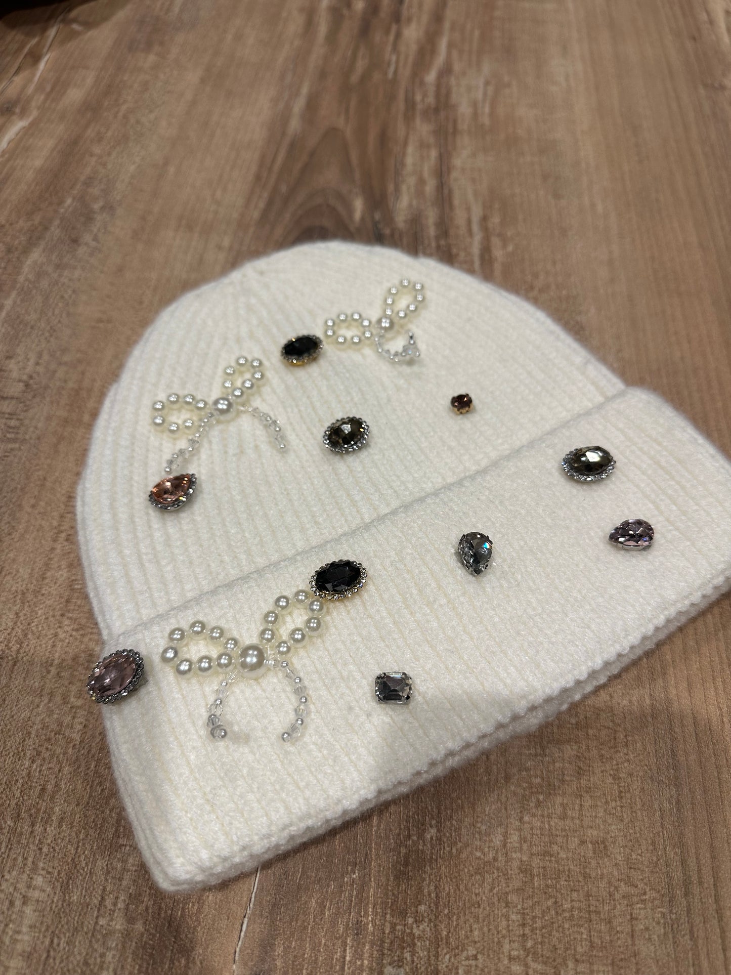 Bonnet perles blanc