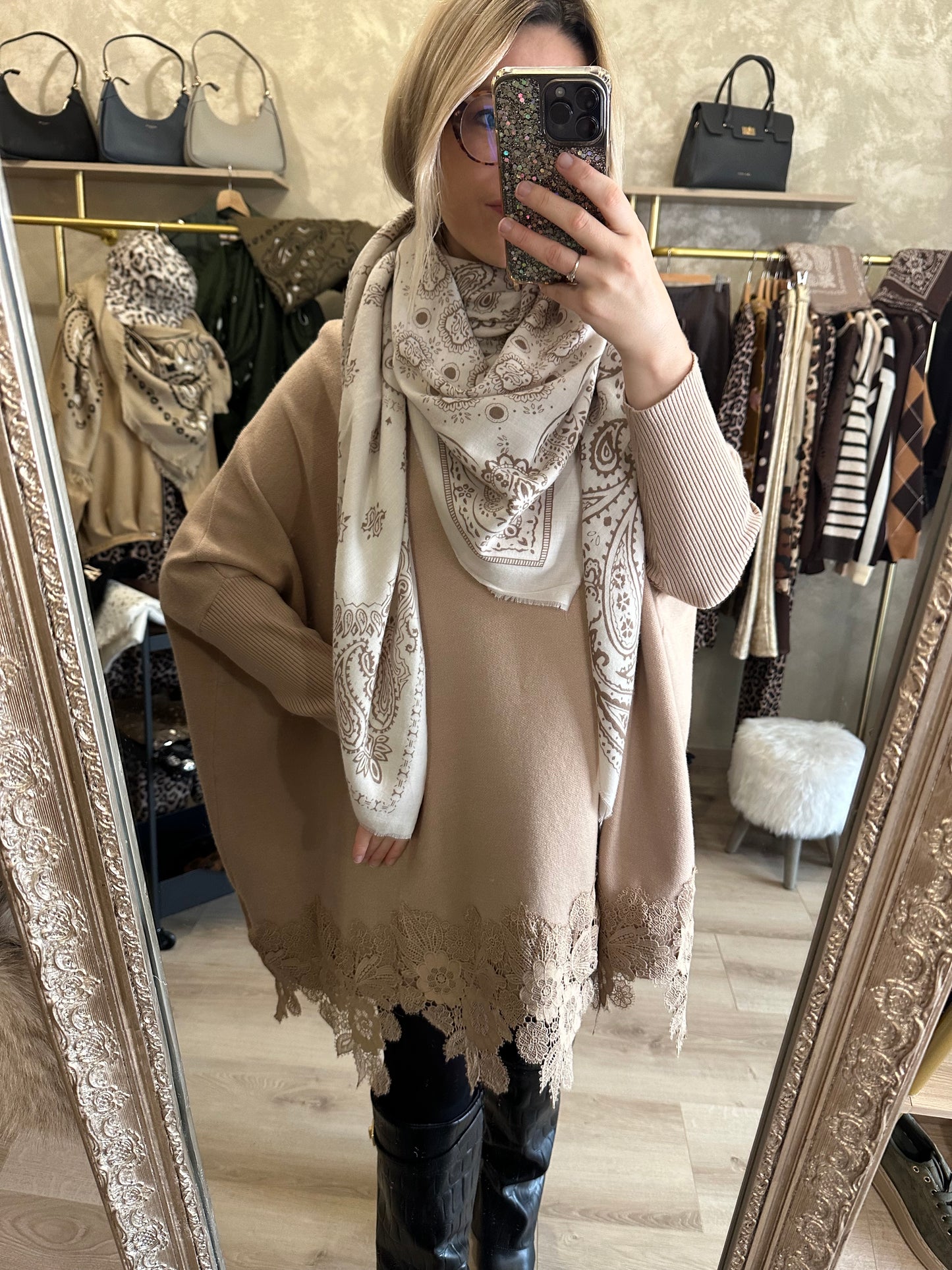 Robe pull DENTELLE camel