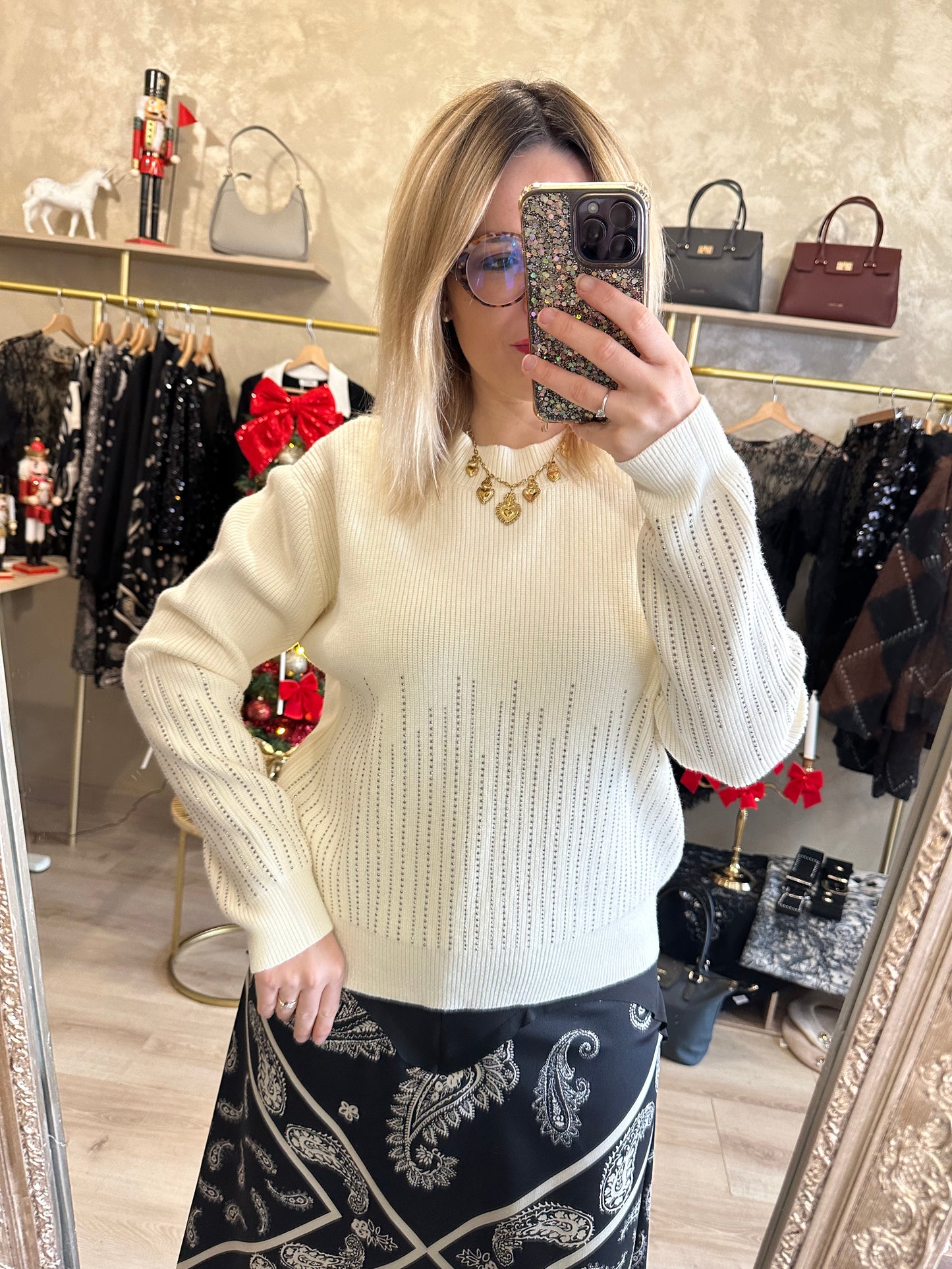 Pull STRASS blanc