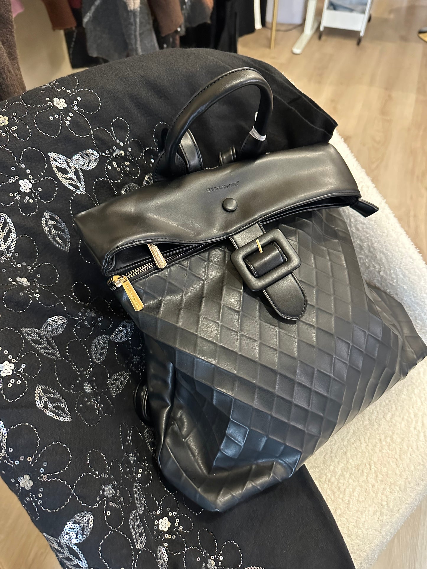 Sac à dos similicuir noir