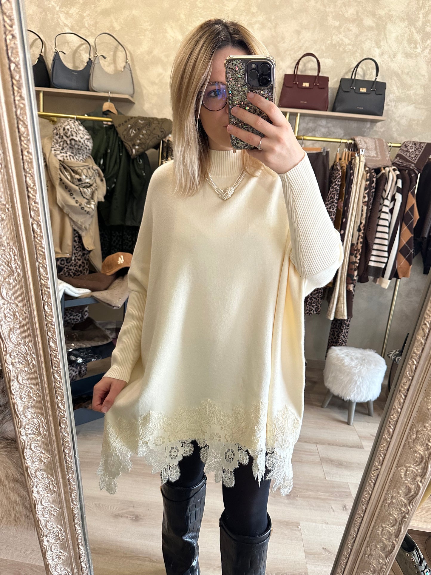 Robe pull DENTELLE crème