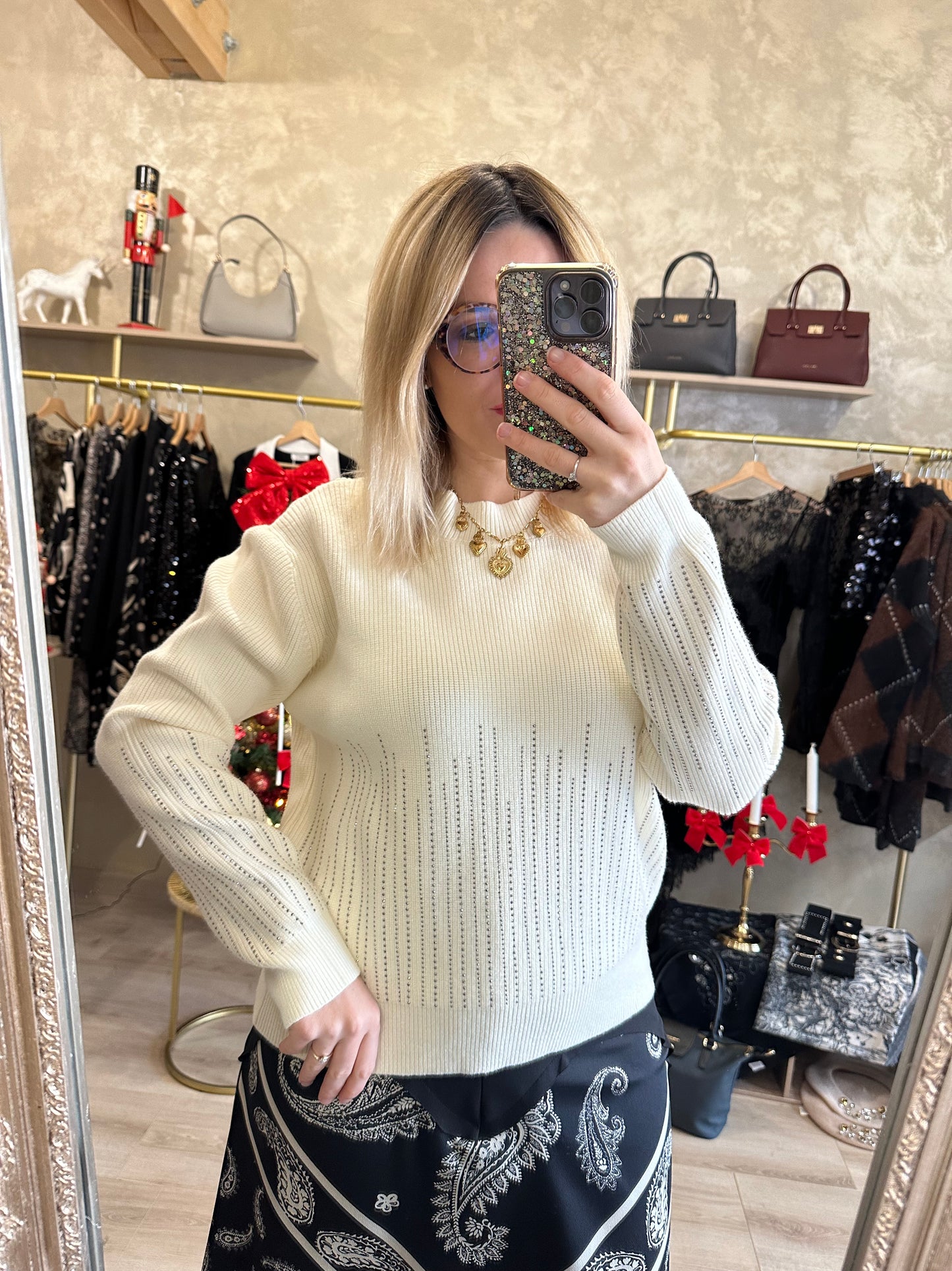 Pull STRASS blanc