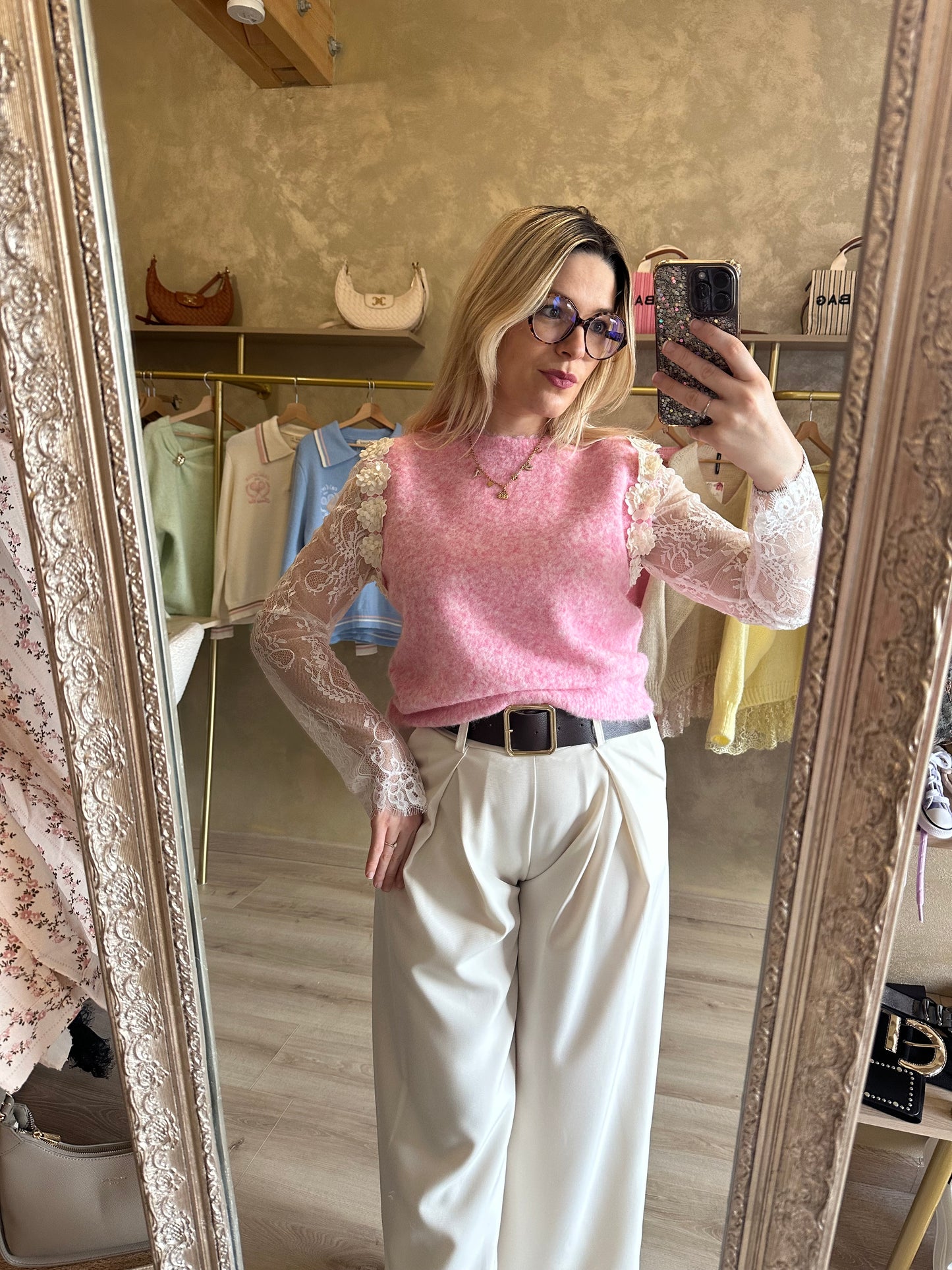 Pull sans manches fleurs