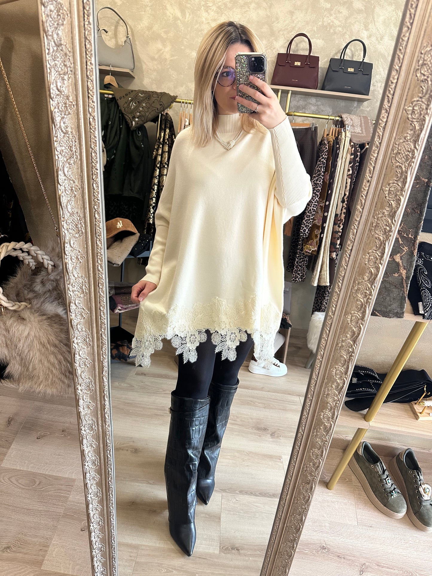 Robe pull DENTELLE crème