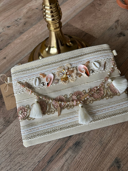 Pochette CRIN-BLANC